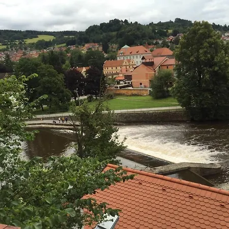 Unesco 14 Century Apartment