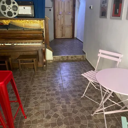 Unesco 14 Century Apartmán
