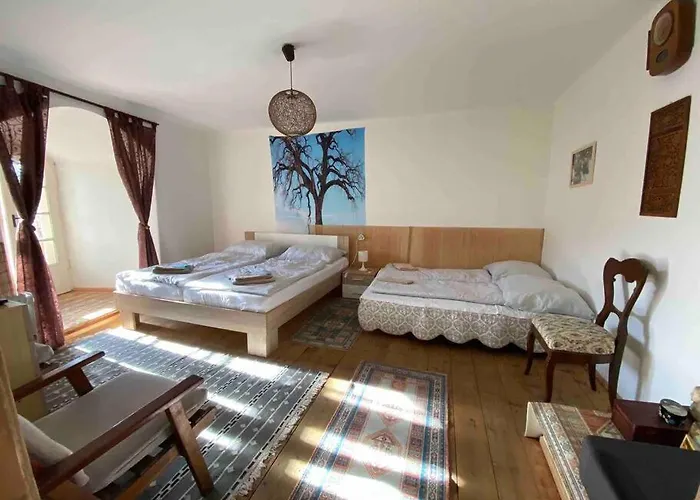 Unesco 14 Century Apartment